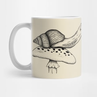 Kissing Snail Lovers Design Mug